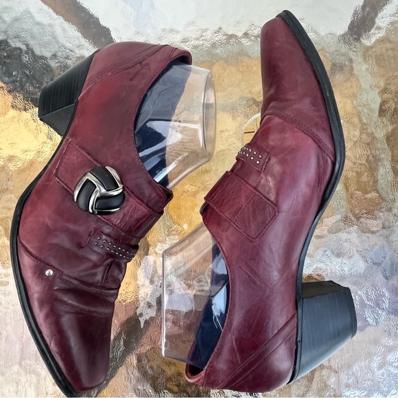 Dorking by Fluchos Merlot Slip On Block Heel Shoes - Picture 5 of 16